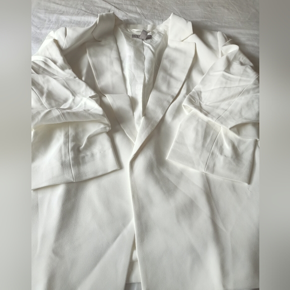 H&M White 3/4th sleeves Blazer/Jacket - Picture 3 of 4